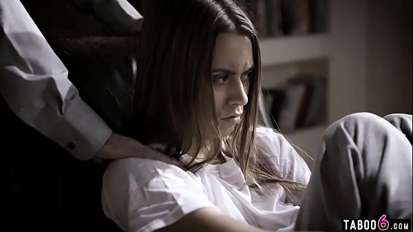 Un psychiatre profite d’un adolescent qui a été arrêté